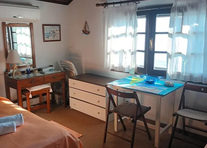 Beachfront Romantica Place First Floor Διαμέρισμα