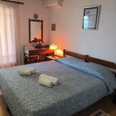 Apartment Beachfront Romantica Place *