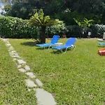 דירה Beachfront Romantica Place First Floor *